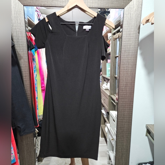 Calvin Klein Dresses & Skirts - Calvin Klein black fitted dress 2/4 small
